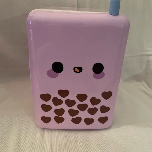 NIB Mini Beauty Fridge - Pink - Picture 8 of 9